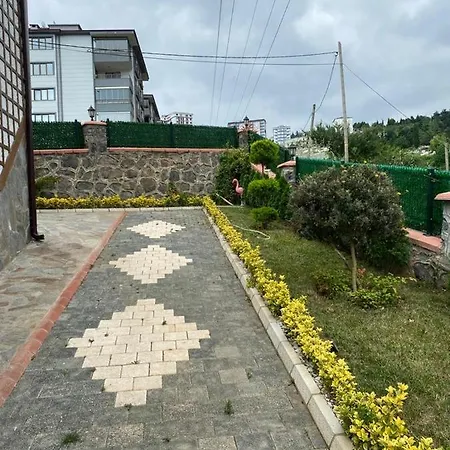 Sahin Otel *